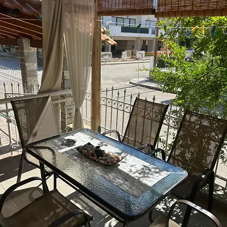 Apostolos Апартаменты Паралия-Дионисиу